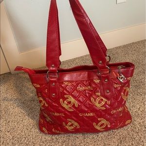 Chanel Tote Bag